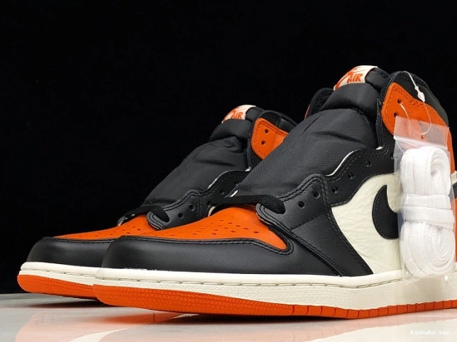 Retro High OG Air Backboard555088-005 Jordan 1 Shattered 0812
